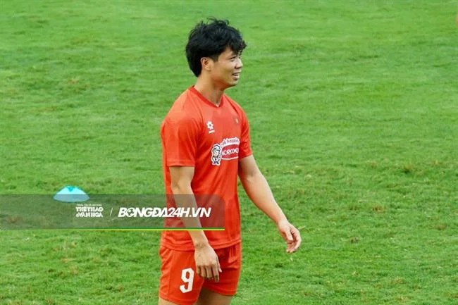 Hình ảnh các phương thức thanh toán phổ biến và an toàn tại dagac3 bet, bao gồm logo ngân hàng, ví điện tử, và biểu tượng giao dịch nhanh chóng, đáng tin cậy. Màu sắc vàng và đen nổi bật.